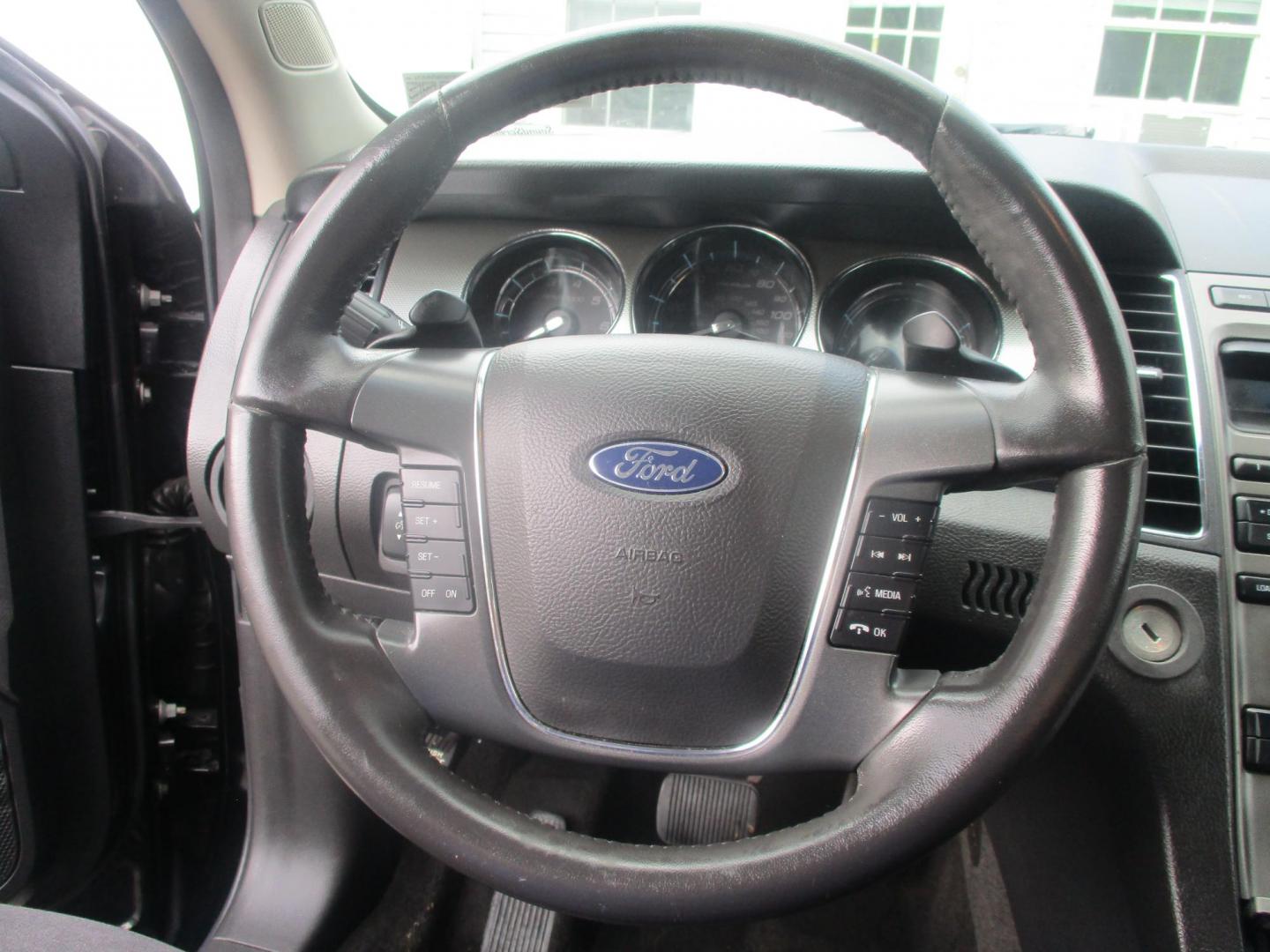 2012 BLACK Ford Taurus SEL FWD (1FAHP2EW5CG) with an 3.5L V6 DOHC 24V engine, 6-Speed Automatic transmission, located at 540a Delsea Drive, Sewell, NJ, 08080, (987) 867-5309, 39.752560, -75.111206- Photo#16
