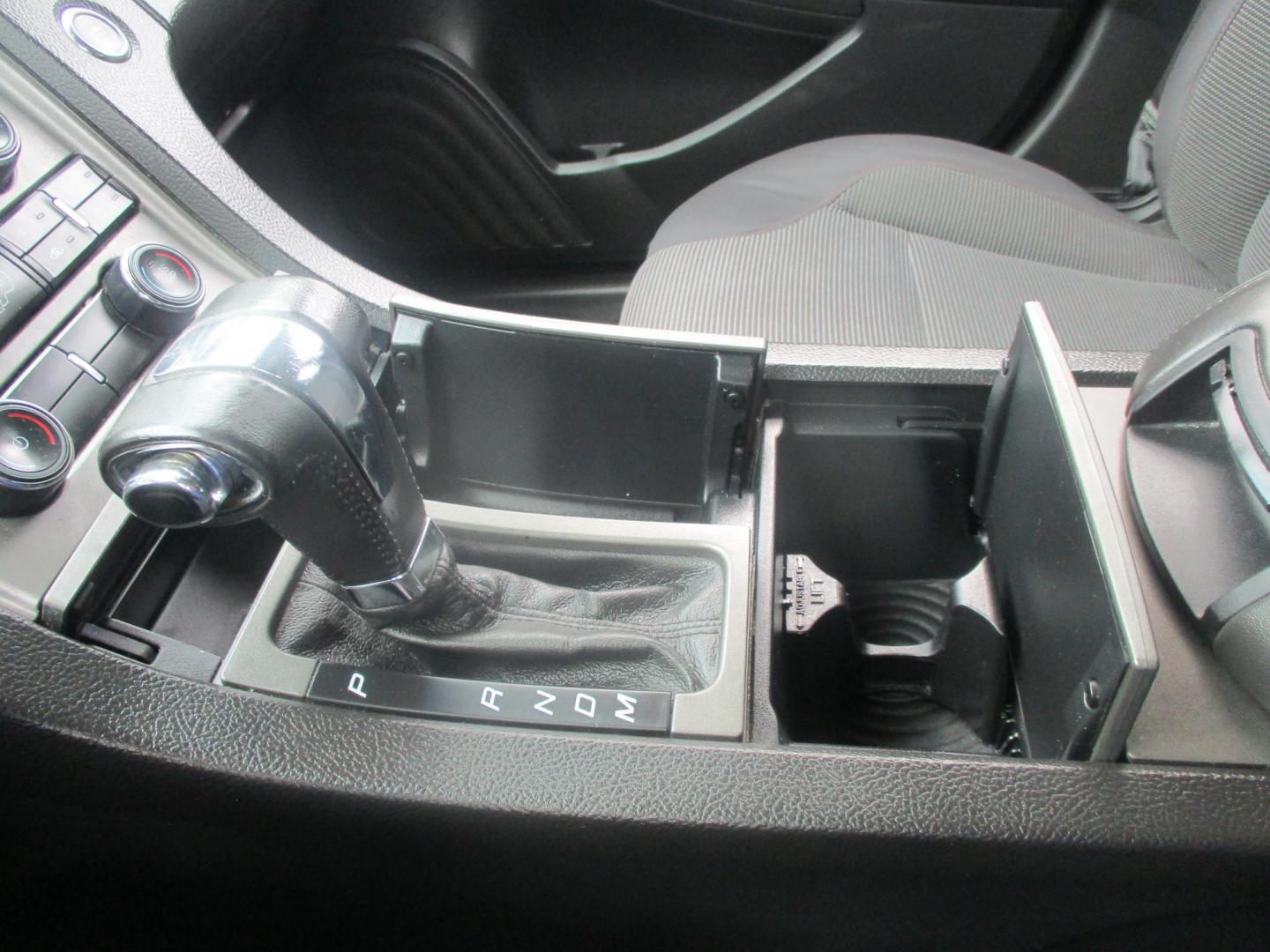 2012 BLACK Ford Taurus SEL FWD (1FAHP2EW5CG) with an 3.5L V6 DOHC 24V engine, 6-Speed Automatic transmission, located at 540a Delsea Drive, Sewell, NJ, 08080, (987) 867-5309, 39.752560, -75.111206- Photo#22