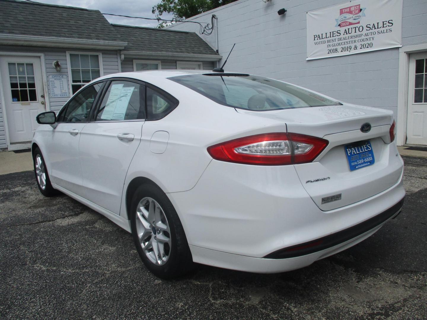 2013 Ford Fusion SE (3FA6P0H7XDR) with an 2.5L L4 DOHC 16V engine, located at 540a Delsea Drive, Sewell, NJ, 08080, (987) 867-5309, 39.752560, -75.111206- Photo#2