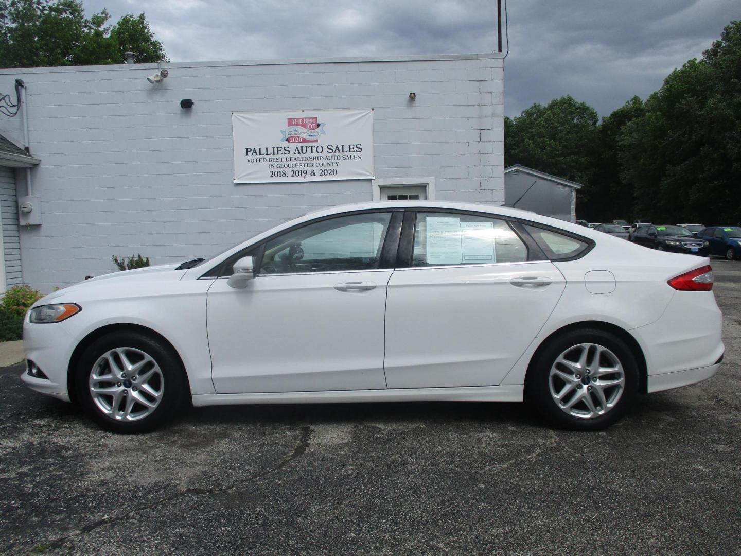 2013 Ford Fusion SE (3FA6P0H7XDR) with an 2.5L L4 DOHC 16V engine, located at 540a Delsea Drive, Sewell, NJ, 08080, (987) 867-5309, 39.752560, -75.111206- Photo#1