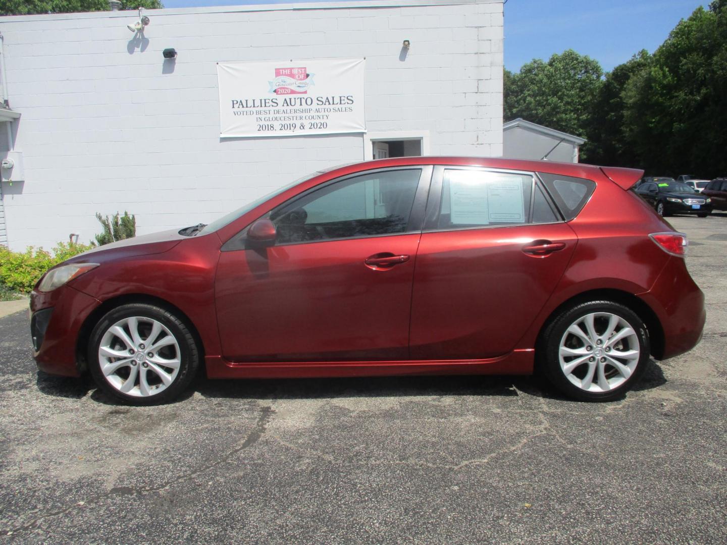2010 RED Mazda MAZDA3 s Grand Touring 5-Door (JM1BL1H64A1) with an 2.5L L4 DOHC 16V engine, located at 540a Delsea Drive, Sewell, NJ, 08080, (987) 867-5309, 39.752560, -75.111206- Photo#1