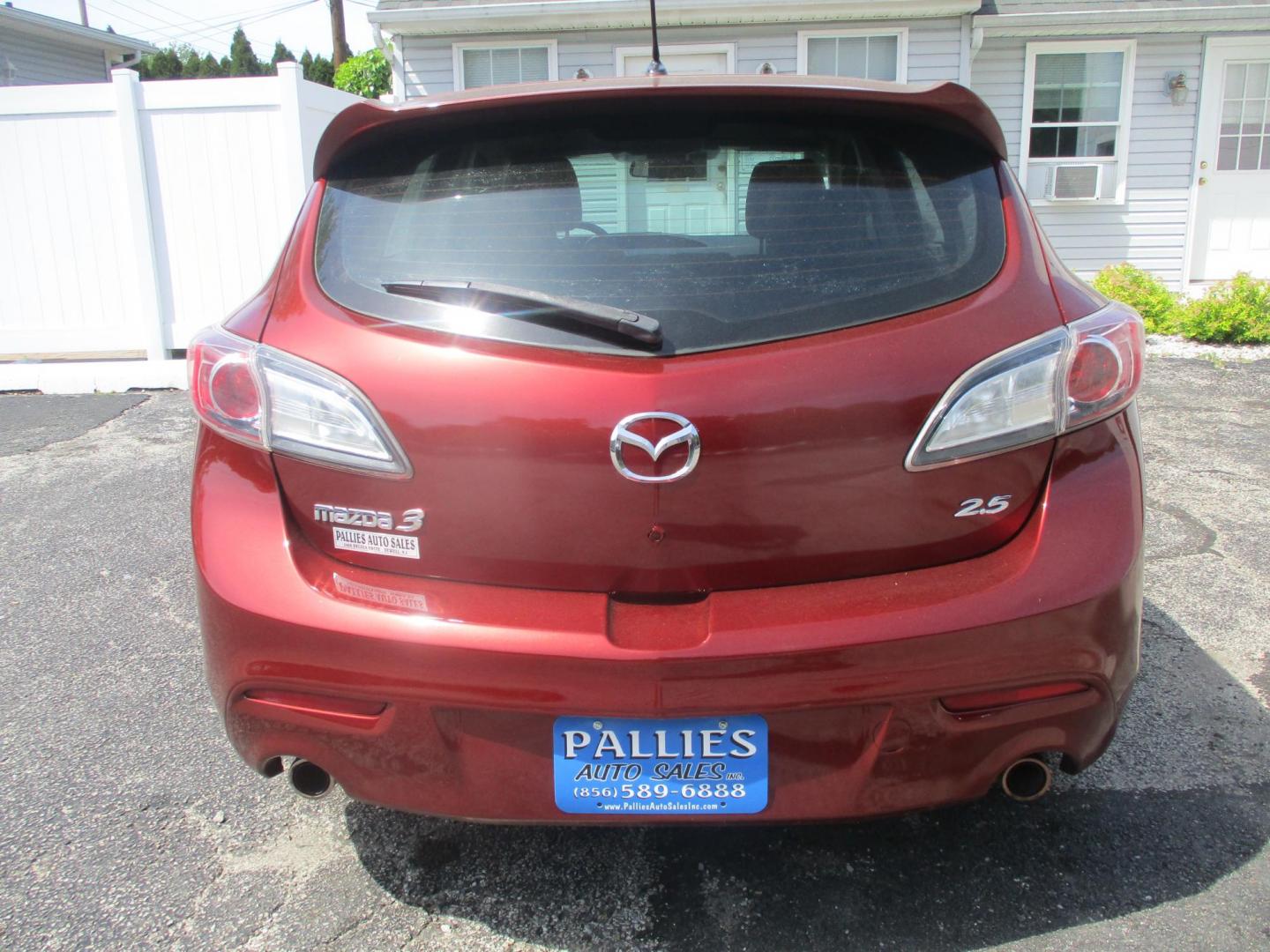 2010 RED Mazda MAZDA3 s Grand Touring 5-Door (JM1BL1H64A1) with an 2.5L L4 DOHC 16V engine, located at 540a Delsea Drive, Sewell, NJ, 08080, (987) 867-5309, 39.752560, -75.111206- Photo#3