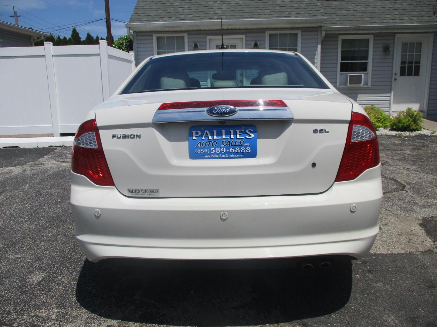 2011 WHITE Ford Fusion I4 SEL (3FAHP0JA4BR) with an 2.5L L4 DOHC 16V engine, located at 540a Delsea Drive, Sewell, NJ, 08080, (987) 867-5309, 39.752560, -75.111206- Photo#3