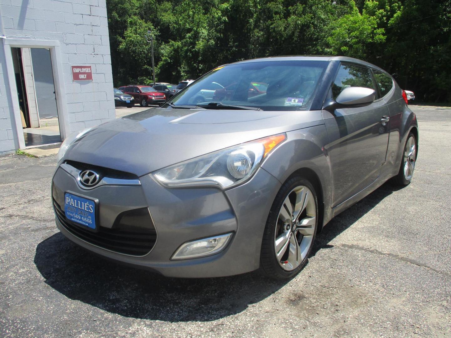 2013 SILVER Hyundai Veloster Base (KMHTC6AD2DU) with an 1.6L L4 DOHC 16V engine, located at 540a Delsea Drive, Sewell, NJ, 08080, (987) 867-5309, 39.752560, -75.111206- Photo#0