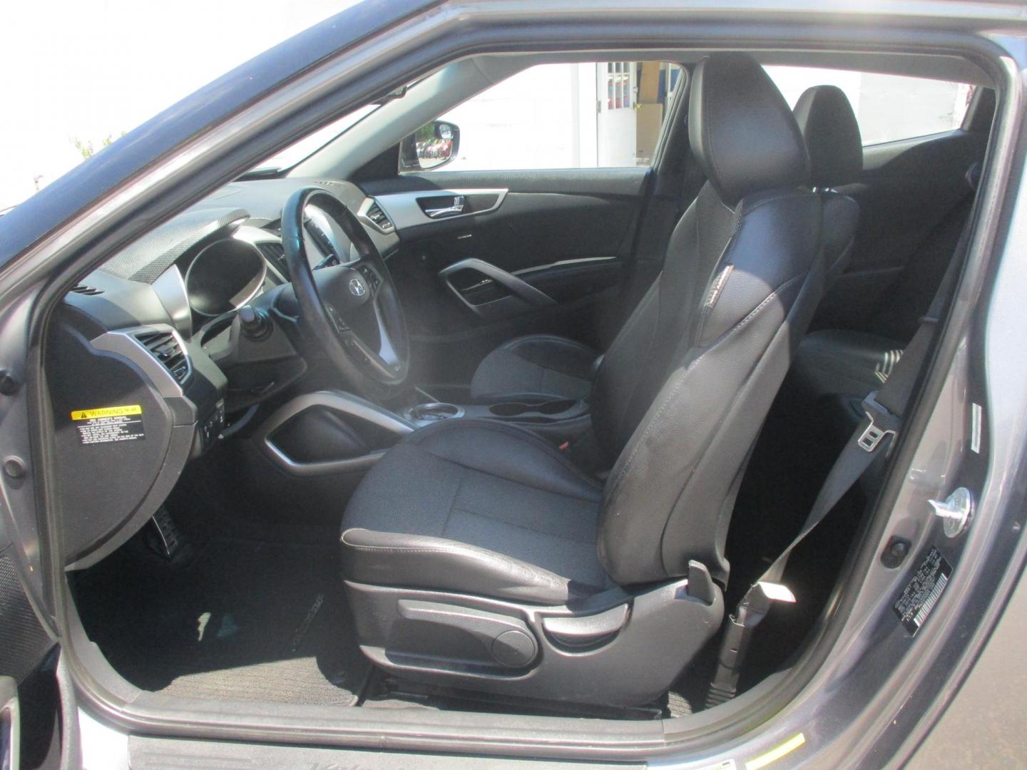 2013 SILVER Hyundai Veloster Base (KMHTC6AD2DU) with an 1.6L L4 DOHC 16V engine, located at 540a Delsea Drive, Sewell, NJ, 08080, (987) 867-5309, 39.752560, -75.111206- Photo#11