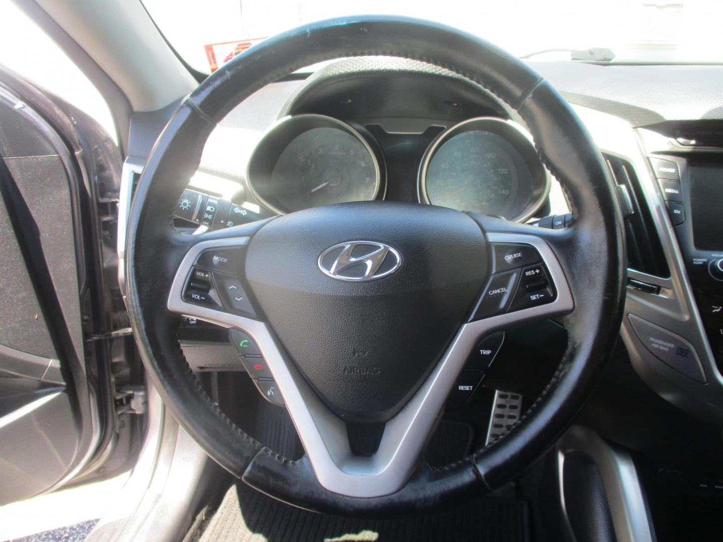 2013 SILVER Hyundai Veloster Base (KMHTC6AD2DU) with an 1.6L L4 DOHC 16V engine, located at 540a Delsea Drive, Sewell, NJ, 08080, (987) 867-5309, 39.752560, -75.111206- Photo#14