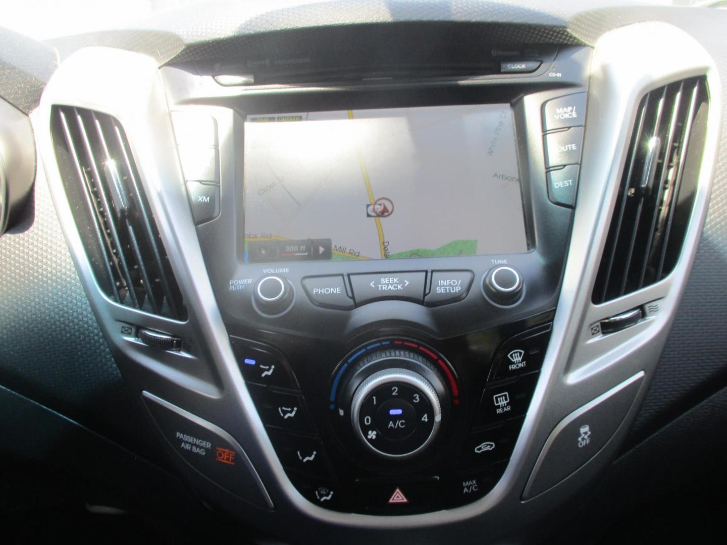 2013 SILVER Hyundai Veloster Base (KMHTC6AD2DU) with an 1.6L L4 DOHC 16V engine, located at 540a Delsea Drive, Sewell, NJ, 08080, (987) 867-5309, 39.752560, -75.111206- Photo#17