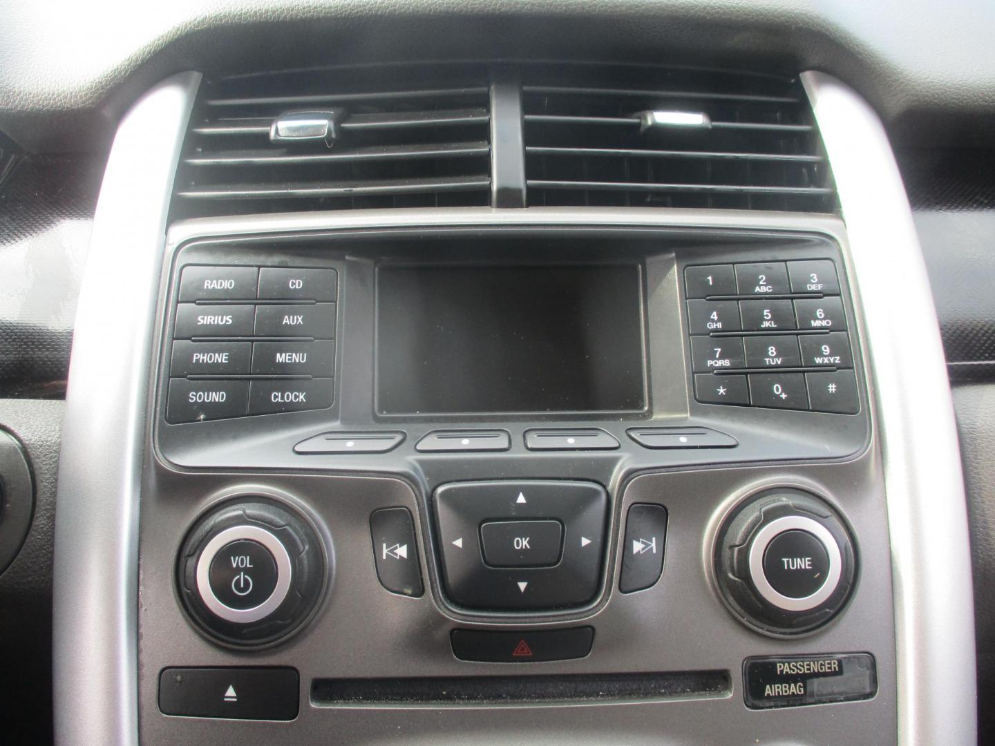 2013 SILVER Ford Edge SE FWD (2FMDK3GC4DB) with an 3.5L V6 DOHC 24V engine, 6-Speed Automatic transmission, located at 540a Delsea Drive, Sewell, NJ, 08080, (987) 867-5309, 39.752560, -75.111206 - Photo#18