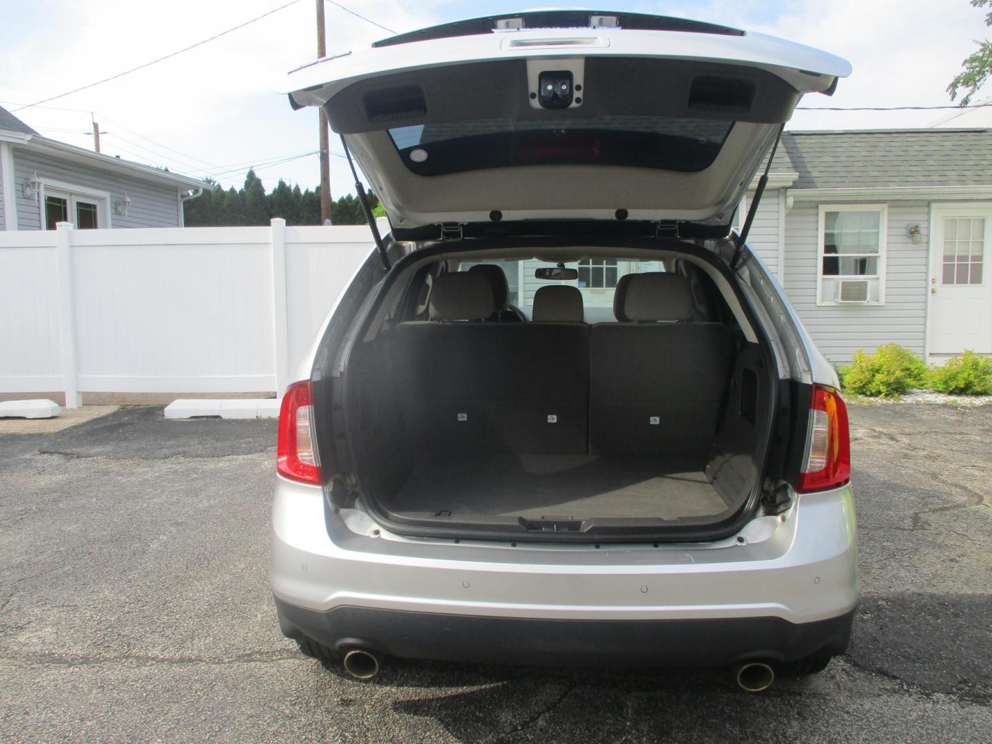 2013 SILVER Ford Edge SE FWD (2FMDK3GC4DB) with an 3.5L V6 DOHC 24V engine, 6-Speed Automatic transmission, located at 540a Delsea Drive, Sewell, NJ, 08080, (987) 867-5309, 39.752560, -75.111206 - Photo#23