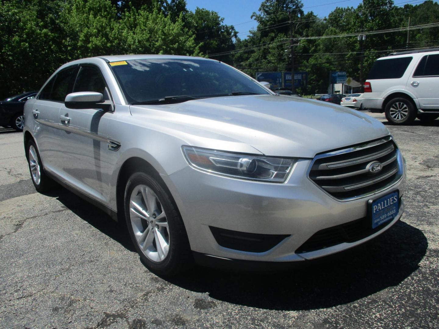 2018 SILVER Ford Taurus SEL FWD (1FAHP2E81JG) with an 3.5L V6 DOHC 24V engine, 6A transmission, located at 540a Delsea Drive, Sewell, NJ, 08080, (987) 867-5309, 39.752560, -75.111206- Photo#8