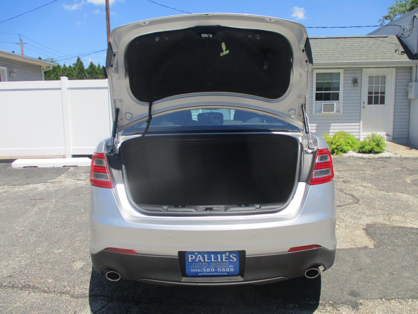 2018 SILVER Ford Taurus SEL FWD (1FAHP2E81JG) with an 3.5L V6 DOHC 24V engine, 6A transmission, located at 540a Delsea Drive, Sewell, NJ, 08080, (987) 867-5309, 39.752560, -75.111206- Photo#25