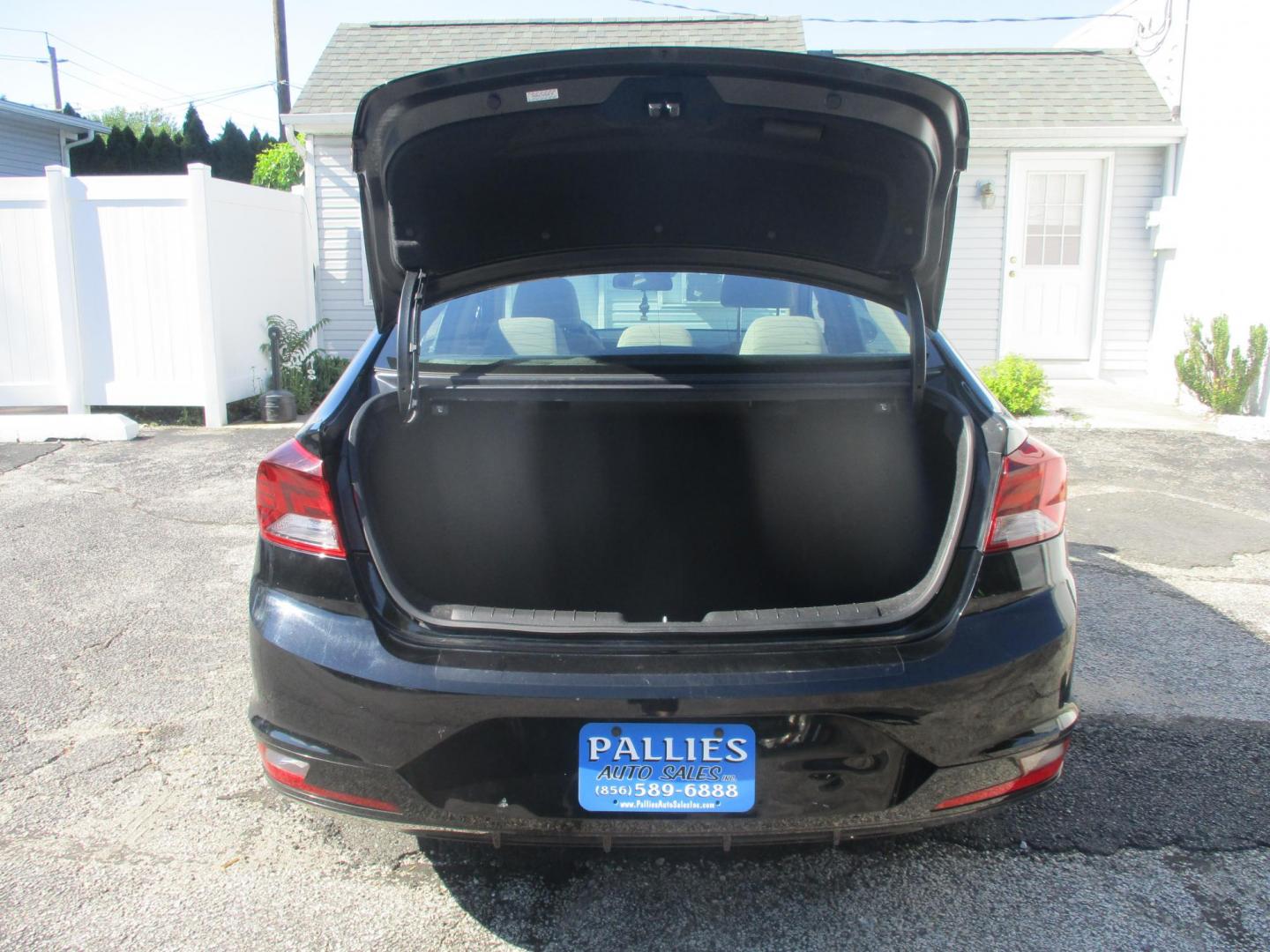 2019 BLACK Hyundai Elantra Limited (KMHD84LF4KU) with an 1.8L L4 DOHC 16V engine, 6A transmission, located at 540a Delsea Drive, Sewell, NJ, 08080, (987) 867-5309, 39.752560, -75.111206- Photo#23