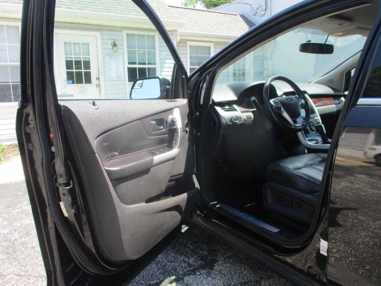 2014 BLACK Ford Edge Limited AWD (2FMDK4KC9EB) with an 3.5L V6 DOHC 24V engine, 6-Speed Automatic transmission, located at 540a Delsea Drive, Sewell, NJ, 08080, (987) 867-5309, 39.752560, -75.111206- Photo#10
