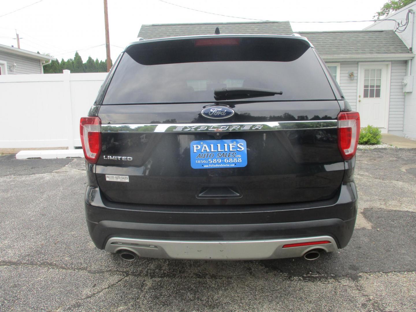 2017 BLACK Ford Explorer Limited FWD (1FM5K7F86HG) with an 3.5L V6 DOHC 24V engine, 6A transmission, located at 540a Delsea Drive, Sewell, NJ, 08080, (987) 867-5309, 39.752560, -75.111206- Photo#3