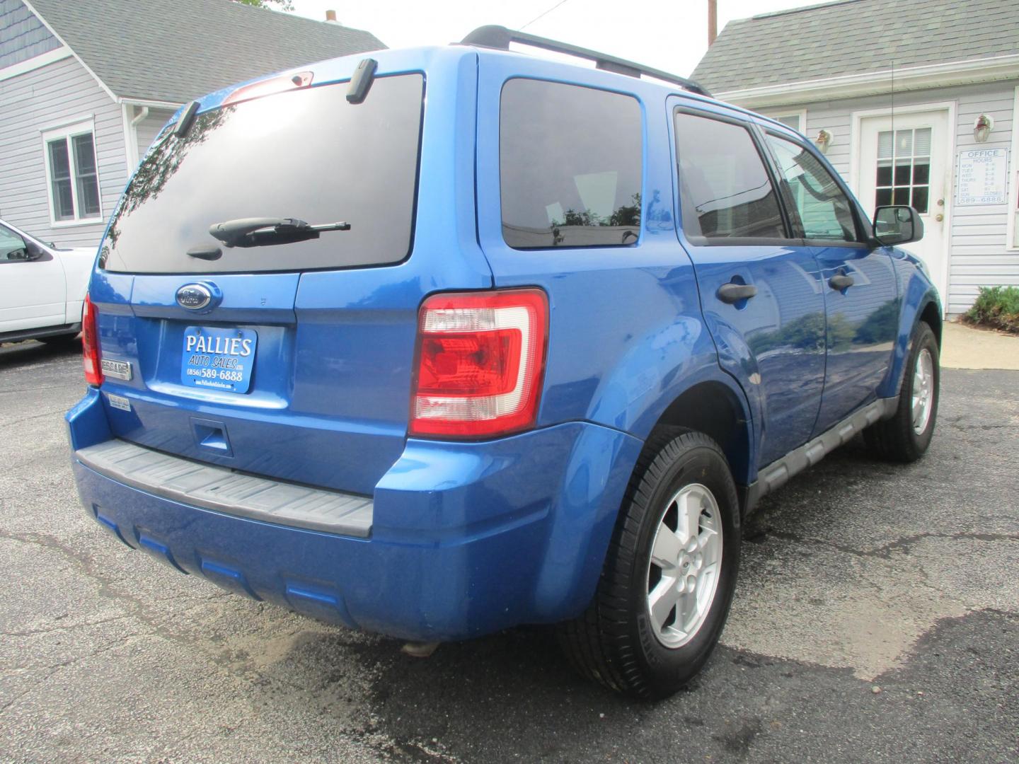 2011 BLUE Ford Escape XLT FWD (1FMCU0D78BK) with an 2.5L L4 DOHC 16V engine, 6-Speed Automatic transmission, located at 540a Delsea Drive, Sewell, NJ, 08080, (987) 867-5309, 39.752560, -75.111206- Photo#6