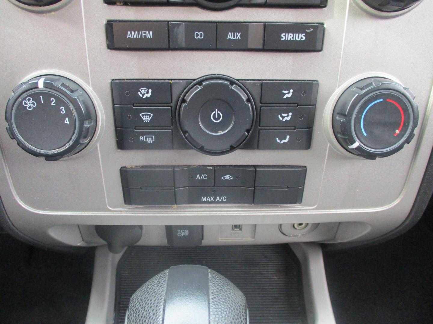 2011 BLUE Ford Escape XLT FWD (1FMCU0D78BK) with an 2.5L L4 DOHC 16V engine, 6-Speed Automatic transmission, located at 540a Delsea Drive, Sewell, NJ, 08080, (987) 867-5309, 39.752560, -75.111206- Photo#21