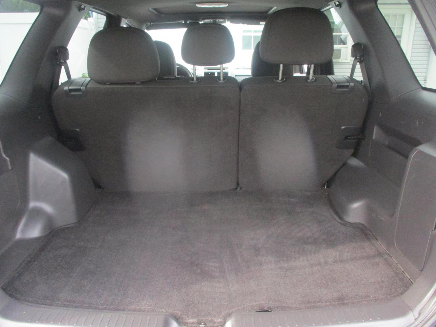 2011 BLUE Ford Escape XLT FWD (1FMCU0D78BK) with an 2.5L L4 DOHC 16V engine, 6-Speed Automatic transmission, located at 540a Delsea Drive, Sewell, NJ, 08080, (987) 867-5309, 39.752560, -75.111206- Photo#26