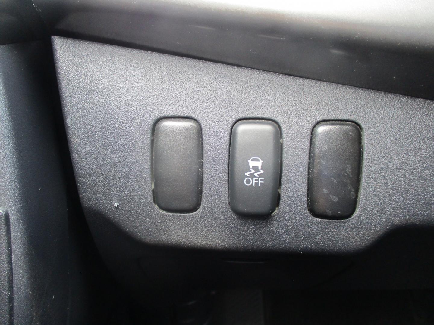 2015 BLACK Mitsubishi Lancer SE AWC (JA32V2FW4FU) with an 2.4L L4 SOHC 16V engine, Continuously Variable Transmission transmission, located at 540a Delsea Drive, Sewell, NJ, 08080, (987) 867-5309, 39.752560, -75.111206- Photo#23