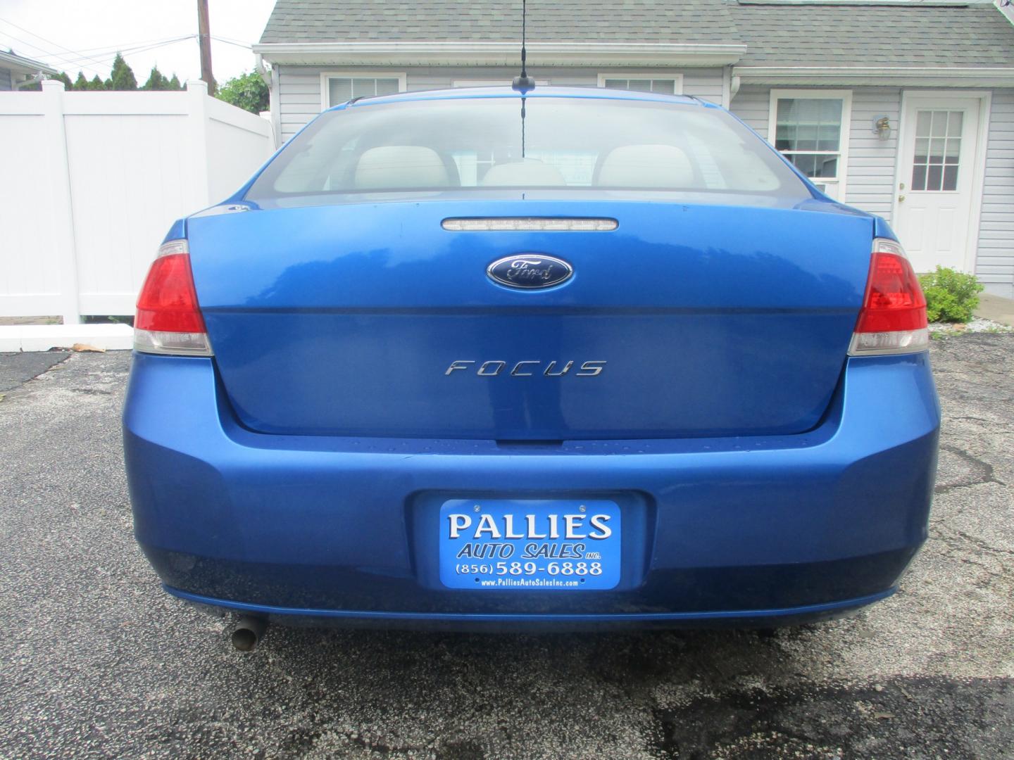 2010 BLUE Ford Focus SE Sedan (1FAHP3FN9AW) with an 2.0L L4 DOHC 16V engine, located at 540a Delsea Drive, Sewell, NJ, 08080, (987) 867-5309, 39.752560, -75.111206- Photo#3
