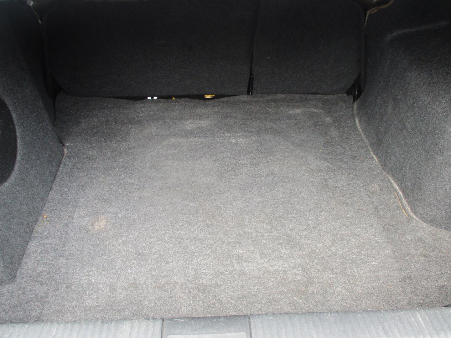 2011 GRAY Ford Focus SES Sedan (1FAHP3GN0BW) with an 2.0L L4 DOHC 16V engine, located at 540a Delsea Drive, Sewell, NJ, 08080, (987) 867-5309, 39.752560, -75.111206- Photo#25
