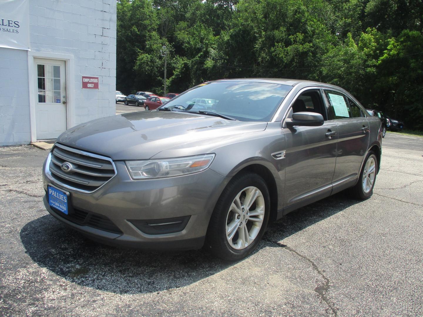 2013 GRAY Ford Taurus SEL FWD (1FAHP2E82DG) with an 3.5L V6 DOHC 24V engine, 6A transmission, located at 540a Delsea Drive, Sewell, NJ, 08080, (987) 867-5309, 39.752560, -75.111206- Photo#0