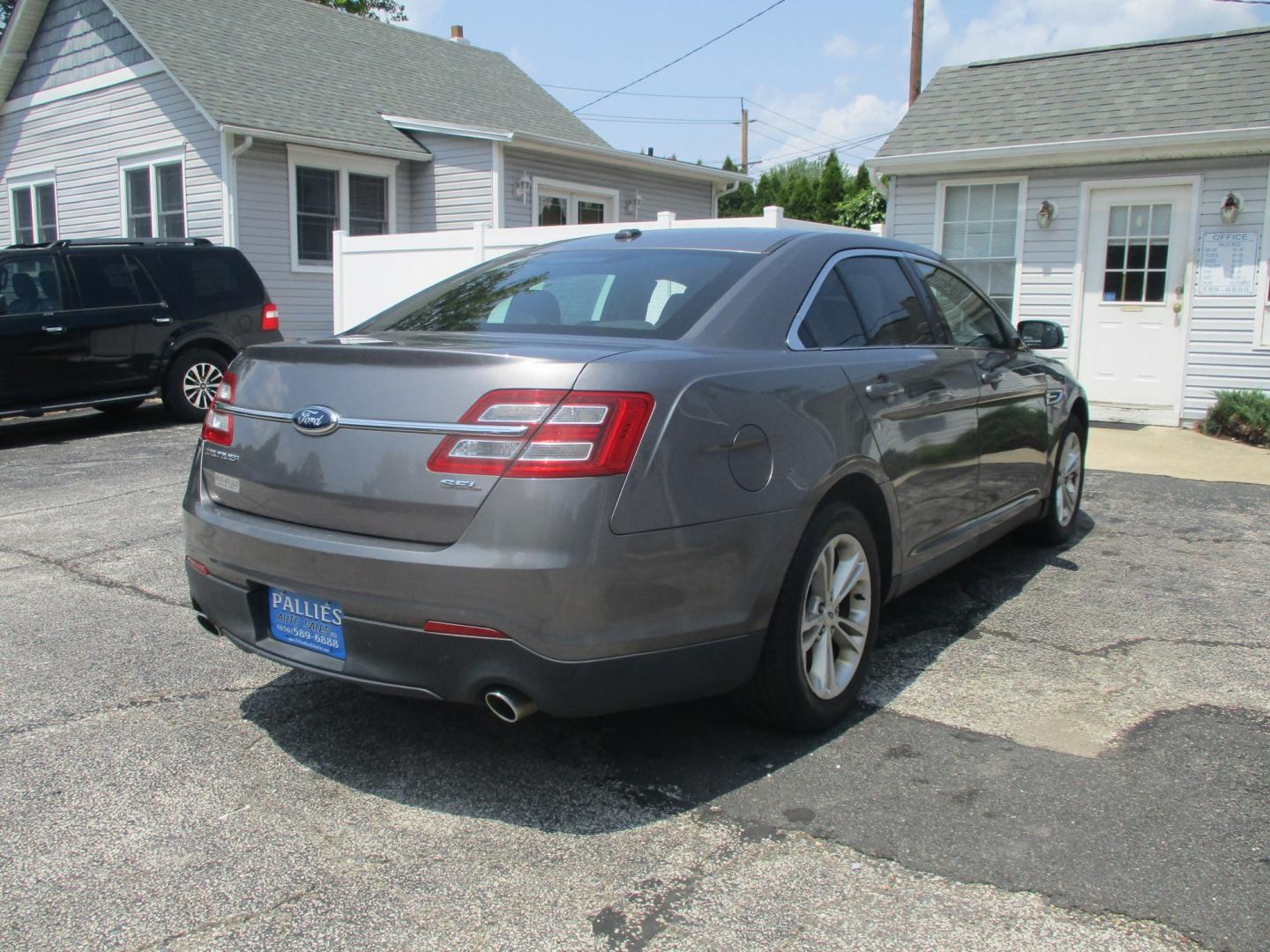 2013 GRAY Ford Taurus SEL FWD (1FAHP2E82DG) with an 3.5L V6 DOHC 24V engine, 6A transmission, located at 540a Delsea Drive, Sewell, NJ, 08080, (987) 867-5309, 39.752560, -75.111206- Photo#7