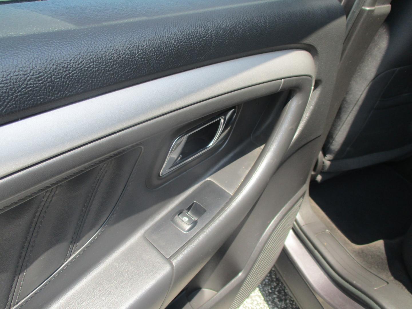 2013 GRAY Ford Taurus SEL FWD (1FAHP2E82DG) with an 3.5L V6 DOHC 24V engine, 6A transmission, located at 540a Delsea Drive, Sewell, NJ, 08080, (987) 867-5309, 39.752560, -75.111206- Photo#16