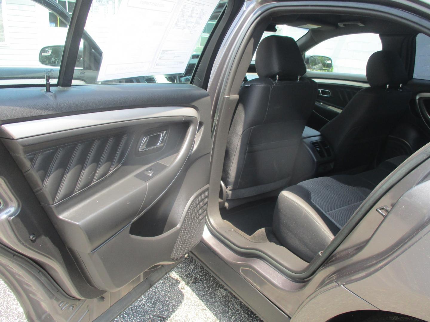 2013 GRAY Ford Taurus SEL FWD (1FAHP2E82DG) with an 3.5L V6 DOHC 24V engine, 6A transmission, located at 540a Delsea Drive, Sewell, NJ, 08080, (987) 867-5309, 39.752560, -75.111206- Photo#24