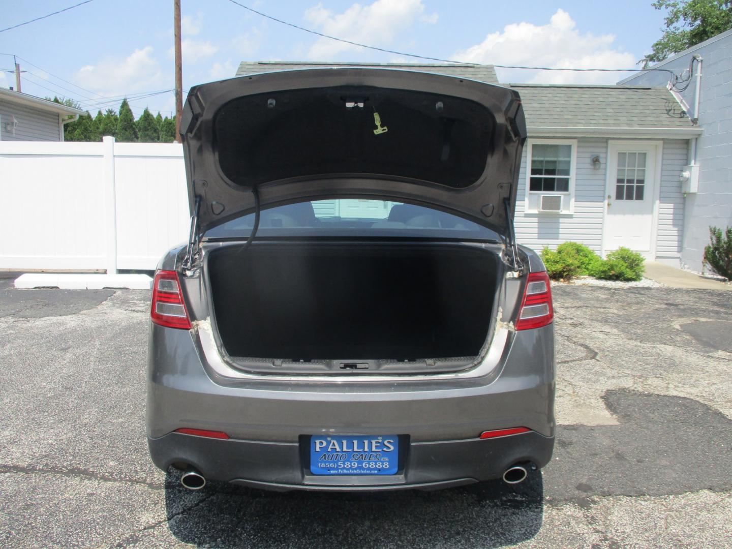 2013 GRAY Ford Taurus SEL FWD (1FAHP2E82DG) with an 3.5L V6 DOHC 24V engine, 6A transmission, located at 540a Delsea Drive, Sewell, NJ, 08080, (987) 867-5309, 39.752560, -75.111206- Photo#26