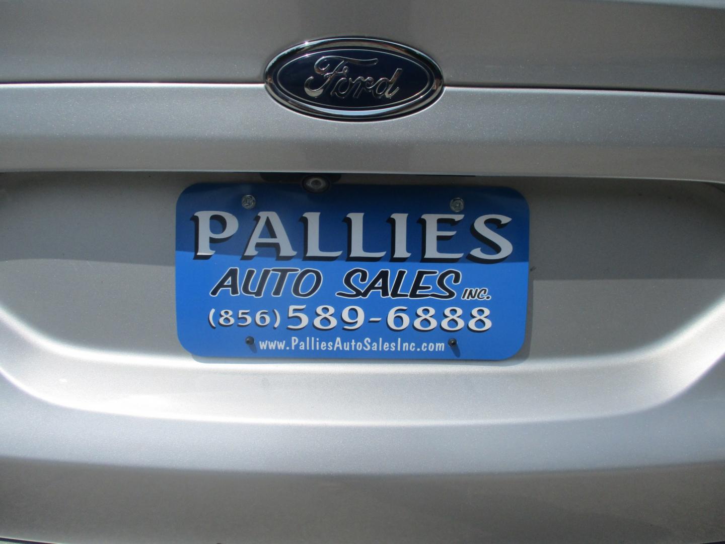 2015 SILVER Ford Fusion SE (3FA6P0H72FR) with an 2.5L L4 DOHC 16V engine, located at 540a Delsea Drive, Sewell, NJ, 08080, (987) 867-5309, 39.752560, -75.111206- Photo#5