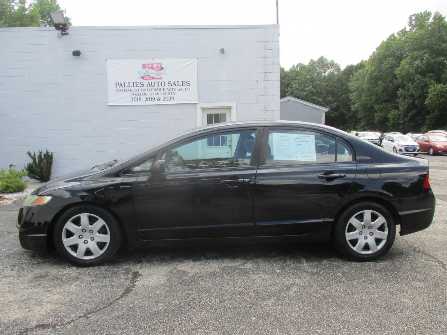 2011 BLACK Honda Civic LX Sedan 5-Speed AT (19XFA1F5XBE) with an 1.8L L4 SOHC 16V engine, 5A transmission, located at 540a Delsea Drive, Sewell, NJ, 08080, (987) 867-5309, 39.752560, -75.111206- Photo#1