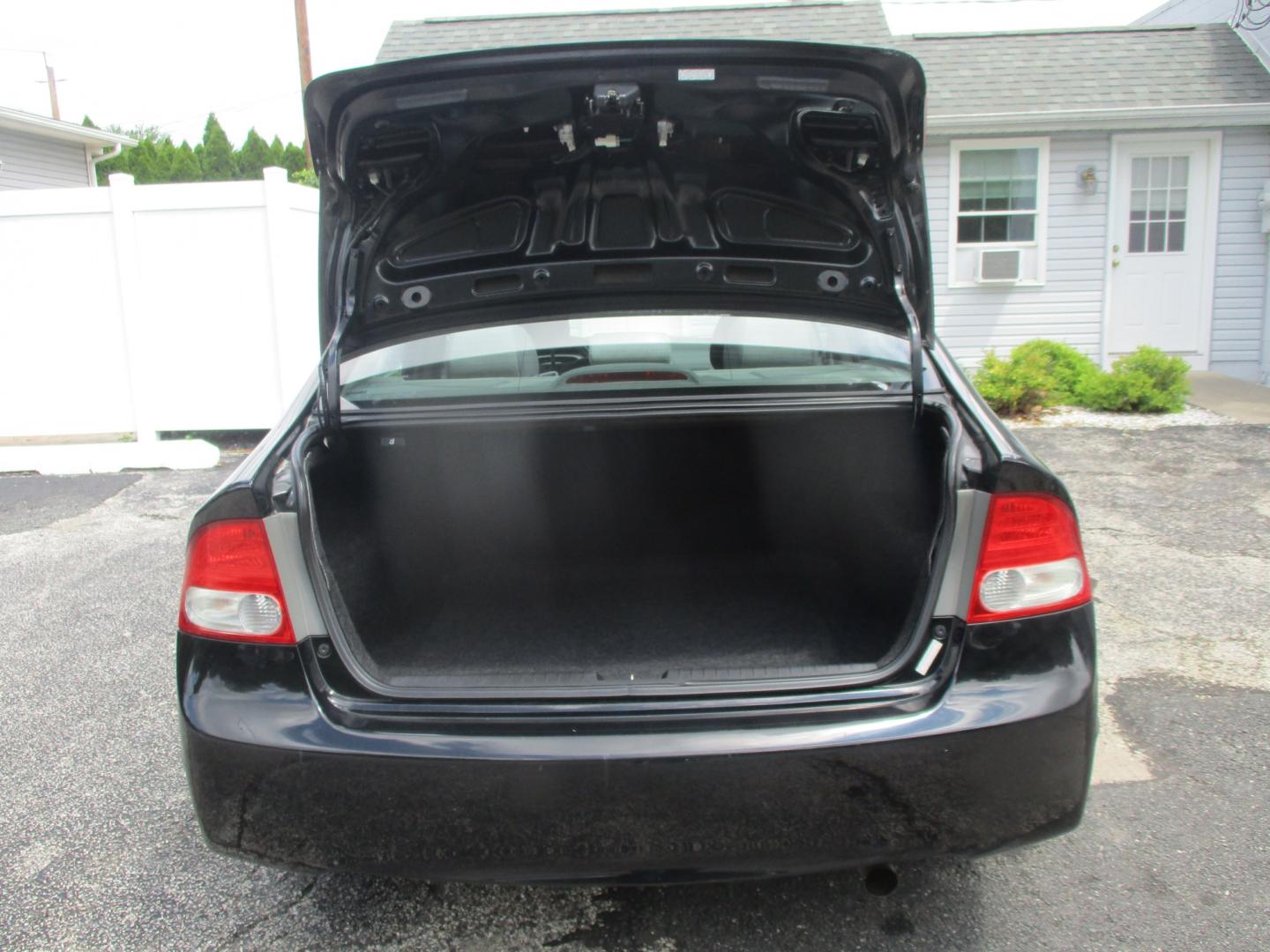 2011 BLACK Honda Civic LX Sedan 5-Speed AT (19XFA1F5XBE) with an 1.8L L4 SOHC 16V engine, 5A transmission, located at 540a Delsea Drive, Sewell, NJ, 08080, (987) 867-5309, 39.752560, -75.111206- Photo#23