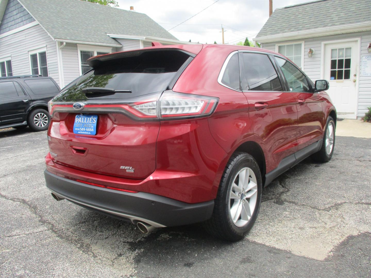 2016 RED Ford Edge SEL AWD (2FMPK4J87GB) with an 3.5L V6 DOHC 24V engine, 6A transmission, located at 540a Delsea Drive, Sewell, NJ, 08080, (987) 867-5309, 39.752560, -75.111206- Photo#6