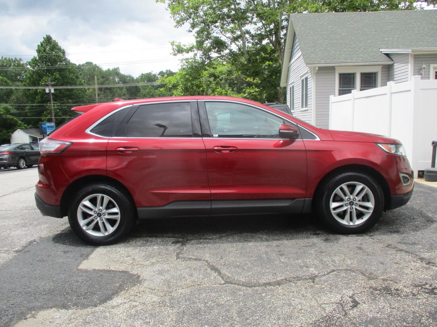 2016 RED Ford Edge SEL AWD (2FMPK4J87GB) with an 3.5L V6 DOHC 24V engine, 6A transmission, located at 540a Delsea Drive, Sewell, NJ, 08080, (987) 867-5309, 39.752560, -75.111206- Photo#7