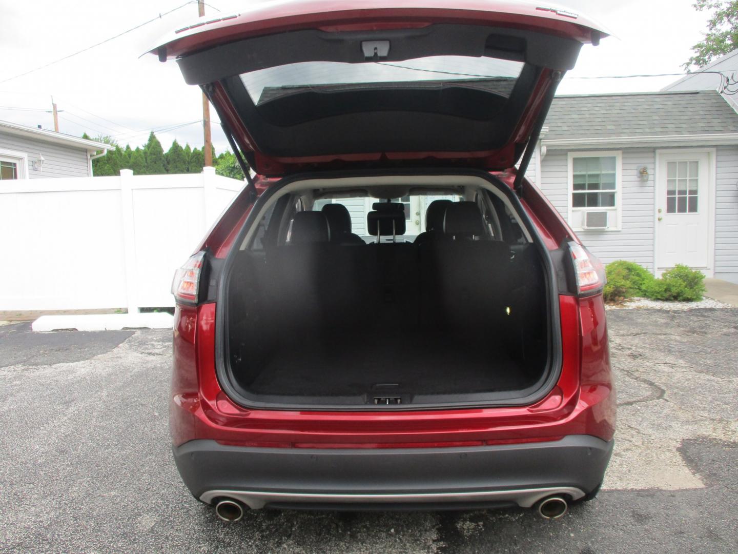 2016 RED Ford Edge SEL AWD (2FMPK4J87GB) with an 3.5L V6 DOHC 24V engine, 6A transmission, located at 540a Delsea Drive, Sewell, NJ, 08080, (987) 867-5309, 39.752560, -75.111206- Photo#25