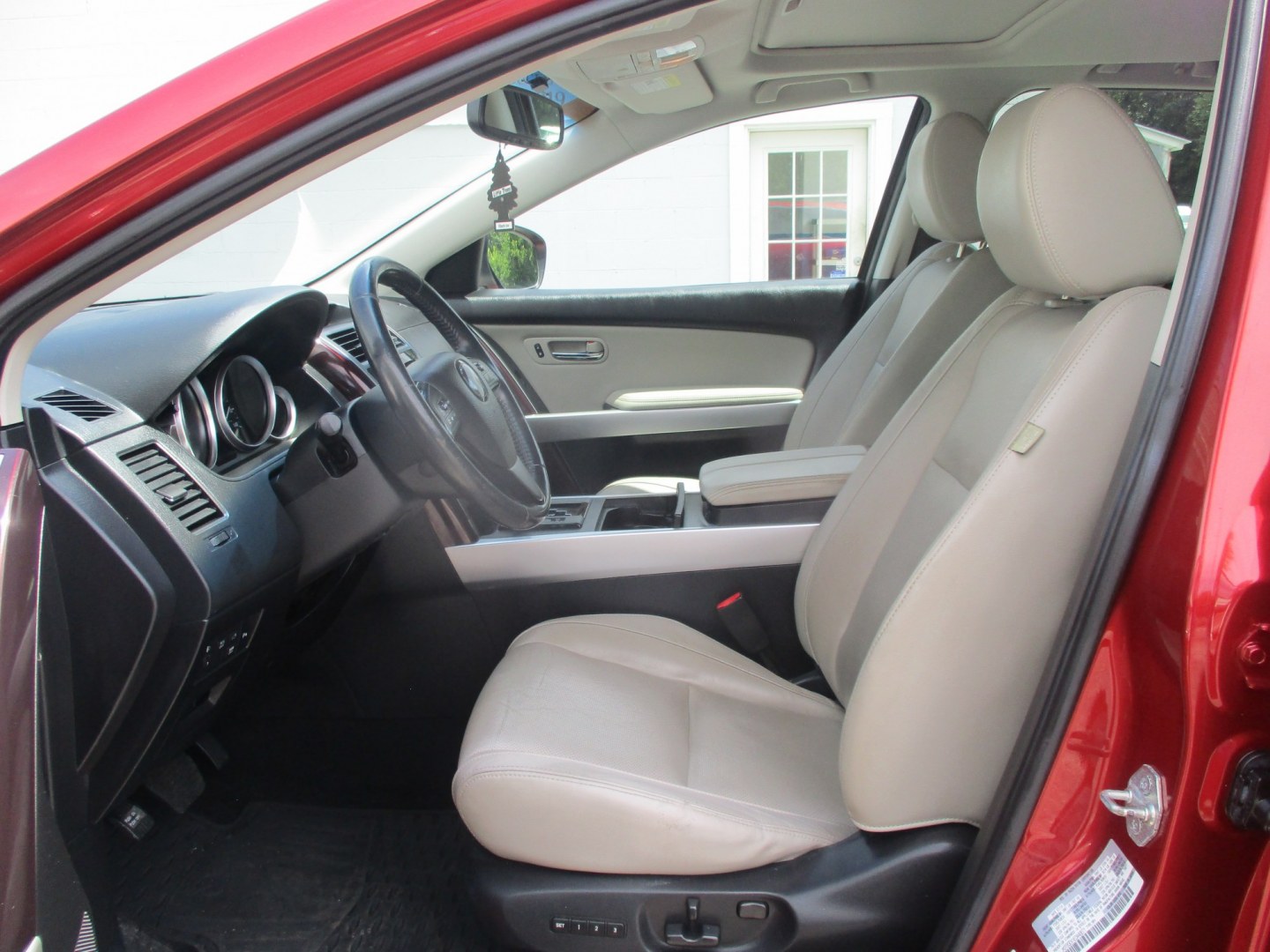2014 RED Mazda CX-9 Grand Touring AWD (JM3TB3DVXE0) with an 3.7L V6 DOHC 24V engine, 6A transmission, located at 540a Delsea Drive, Sewell, NJ, 08080, (987) 867-5309, 39.752560, -75.111206- Photo#12