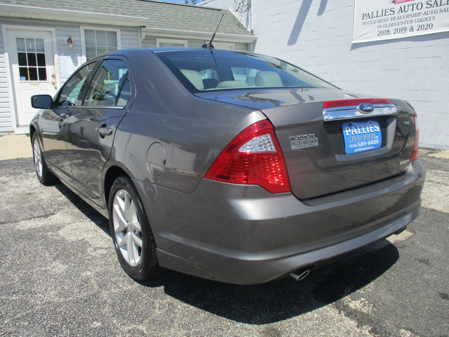 2012 GRAY Ford Fusion SEL (3FAHP0JGXCR) with an 3.0L V6 DOHC 24V engine, located at 540a Delsea Drive, Sewell, NJ, 08080, (987) 867-5309, 39.752560, -75.111206- Photo#2