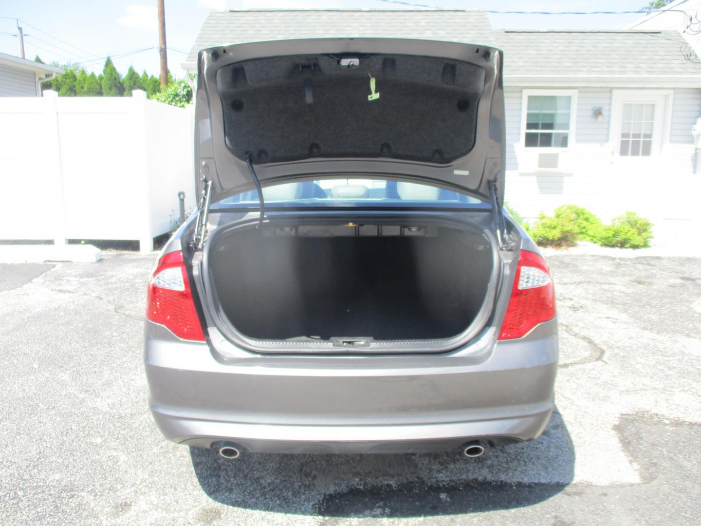 2012 GRAY Ford Fusion SEL (3FAHP0JGXCR) with an 3.0L V6 DOHC 24V engine, located at 540a Delsea Drive, Sewell, NJ, 08080, (987) 867-5309, 39.752560, -75.111206- Photo#26