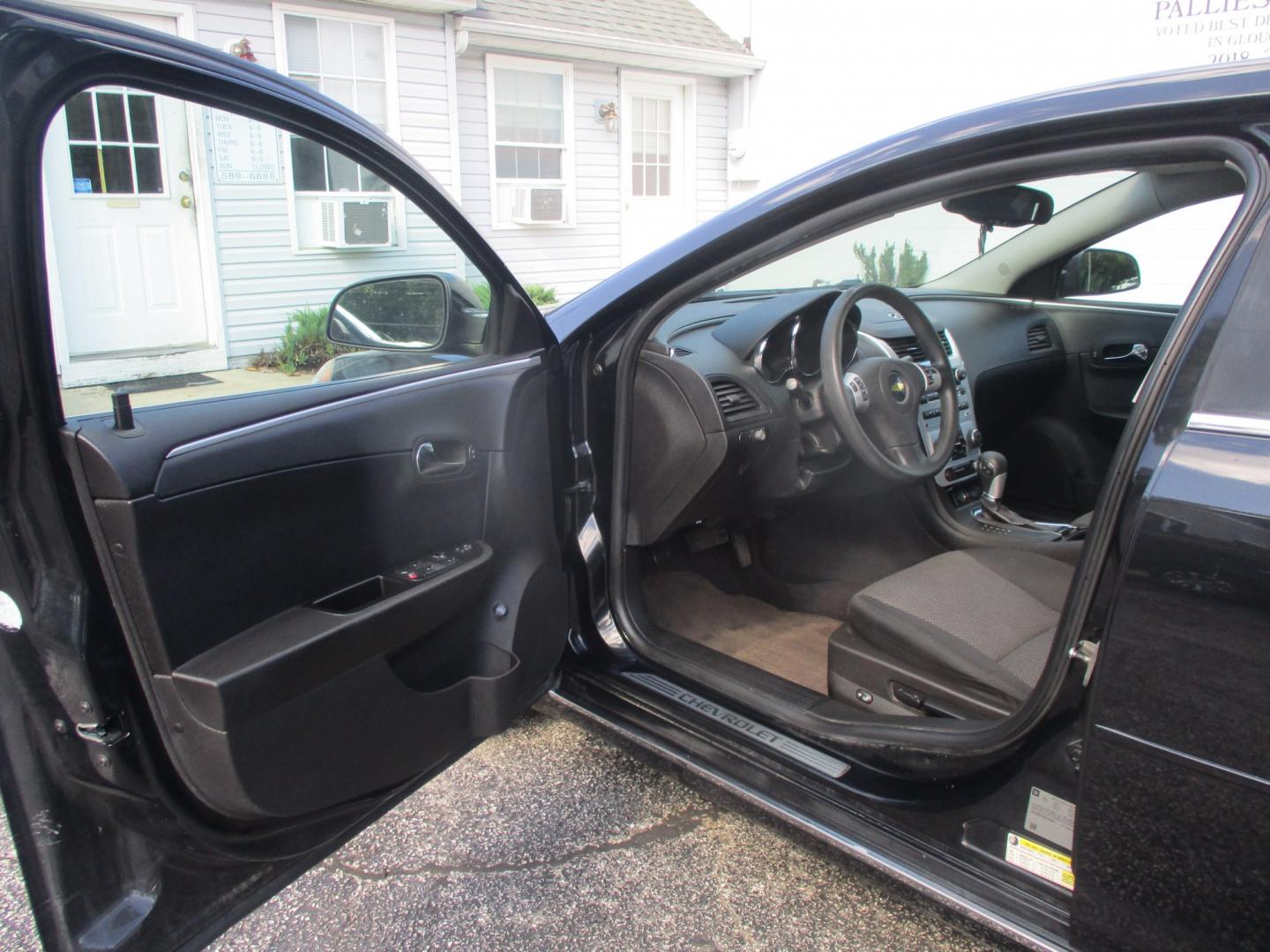 2011 GRAY Chevrolet Malibu 1LT (1G1ZC5E1XBF) with an 2.4L L4 DOHC 16V engine, 4A transmission, located at 540a Delsea Drive, Sewell, NJ, 08080, (987) 867-5309, 39.752560, -75.111206- Photo#10