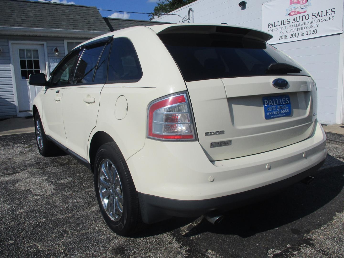 2007 WHITE Ford Edge SEL Plus AWD (2FMDK49C77B) with an 3.5L V6 DOHC 24V engine, 6A OD transmission, located at 540a Delsea Drive, Sewell, NJ, 08080, (987) 867-5309, 39.752560, -75.111206- Photo#2