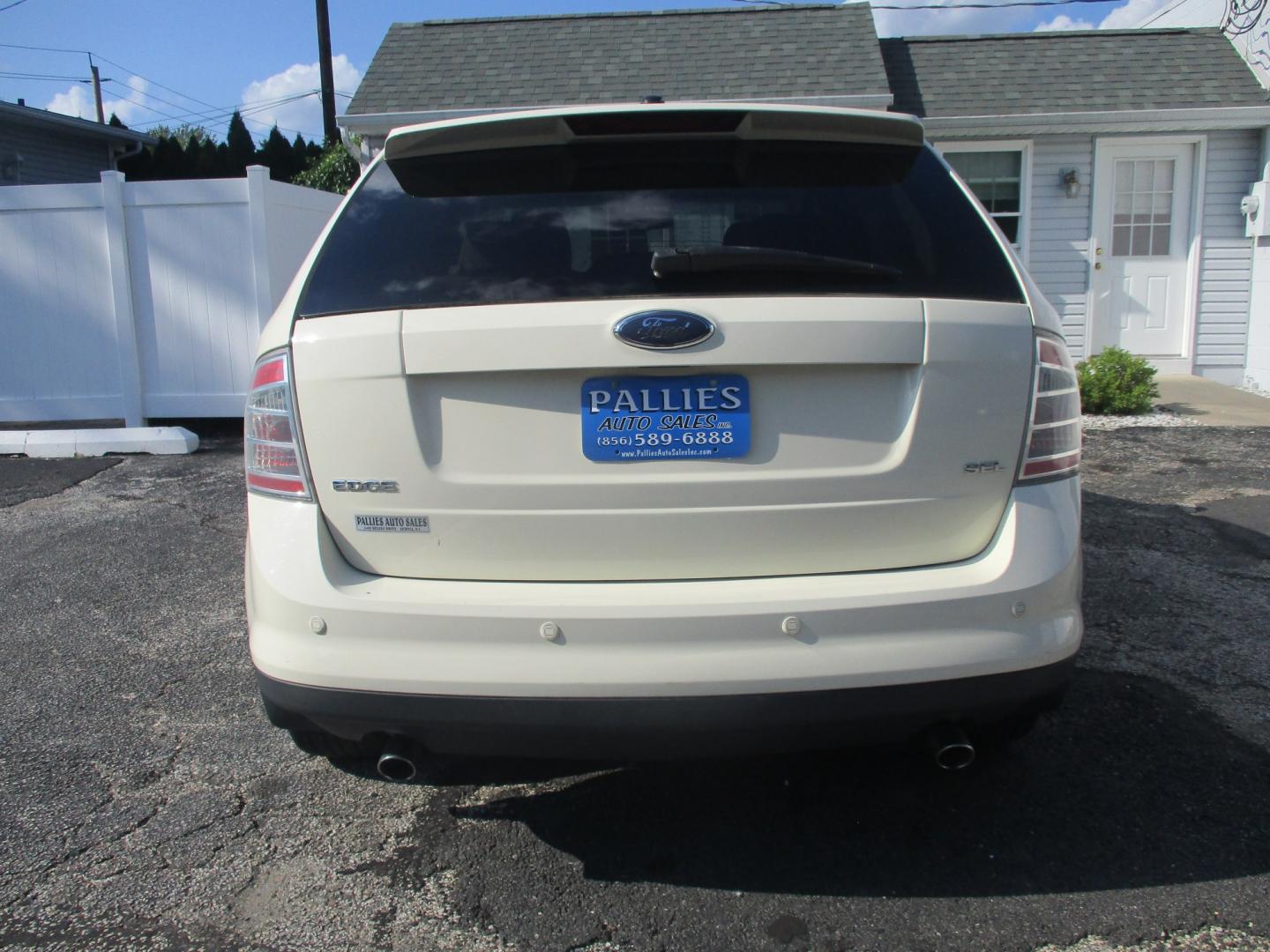 2007 WHITE Ford Edge SEL Plus AWD (2FMDK49C77B) with an 3.5L V6 DOHC 24V engine, 6A OD transmission, located at 540a Delsea Drive, Sewell, NJ, 08080, (987) 867-5309, 39.752560, -75.111206- Photo#3