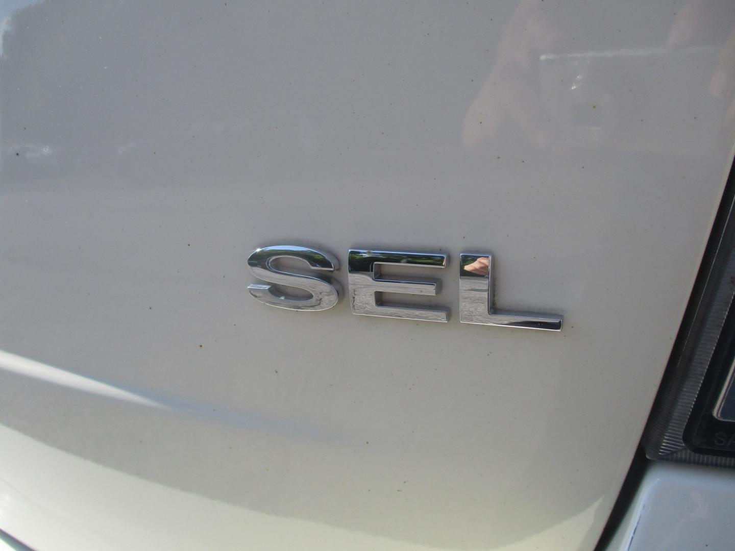 2007 WHITE Ford Edge SEL Plus AWD (2FMDK49C77B) with an 3.5L V6 DOHC 24V engine, 6A OD transmission, located at 540a Delsea Drive, Sewell, NJ, 08080, (987) 867-5309, 39.752560, -75.111206- Photo#5