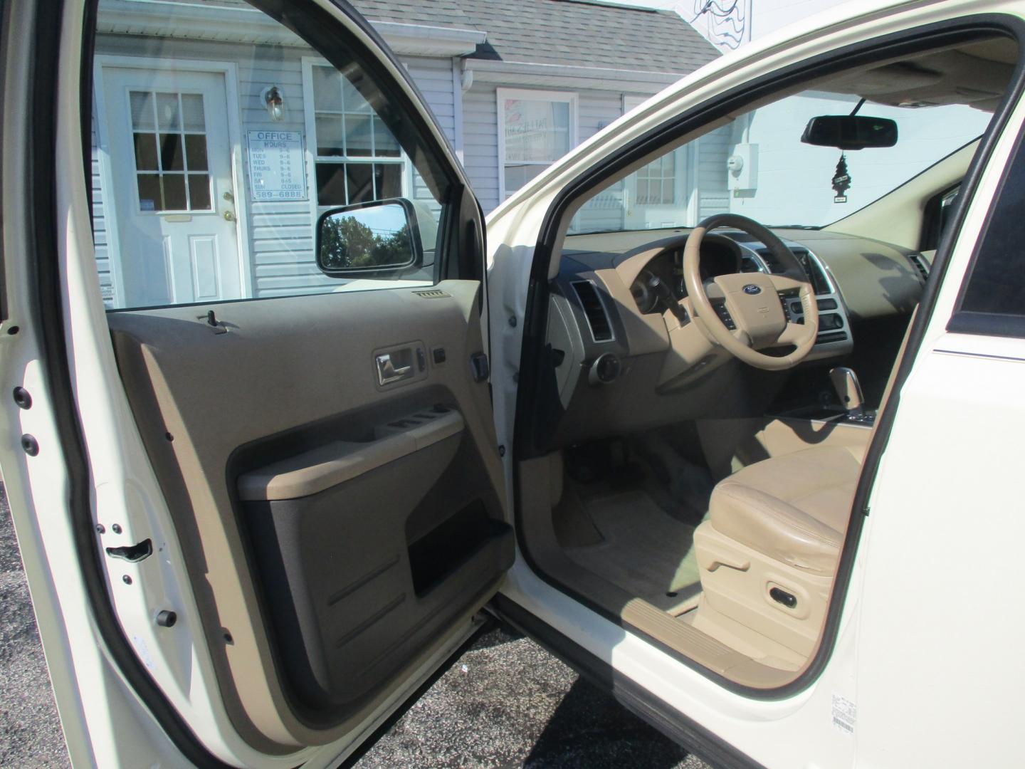 2007 WHITE Ford Edge SEL Plus AWD (2FMDK49C77B) with an 3.5L V6 DOHC 24V engine, 6A OD transmission, located at 540a Delsea Drive, Sewell, NJ, 08080, (987) 867-5309, 39.752560, -75.111206- Photo#10