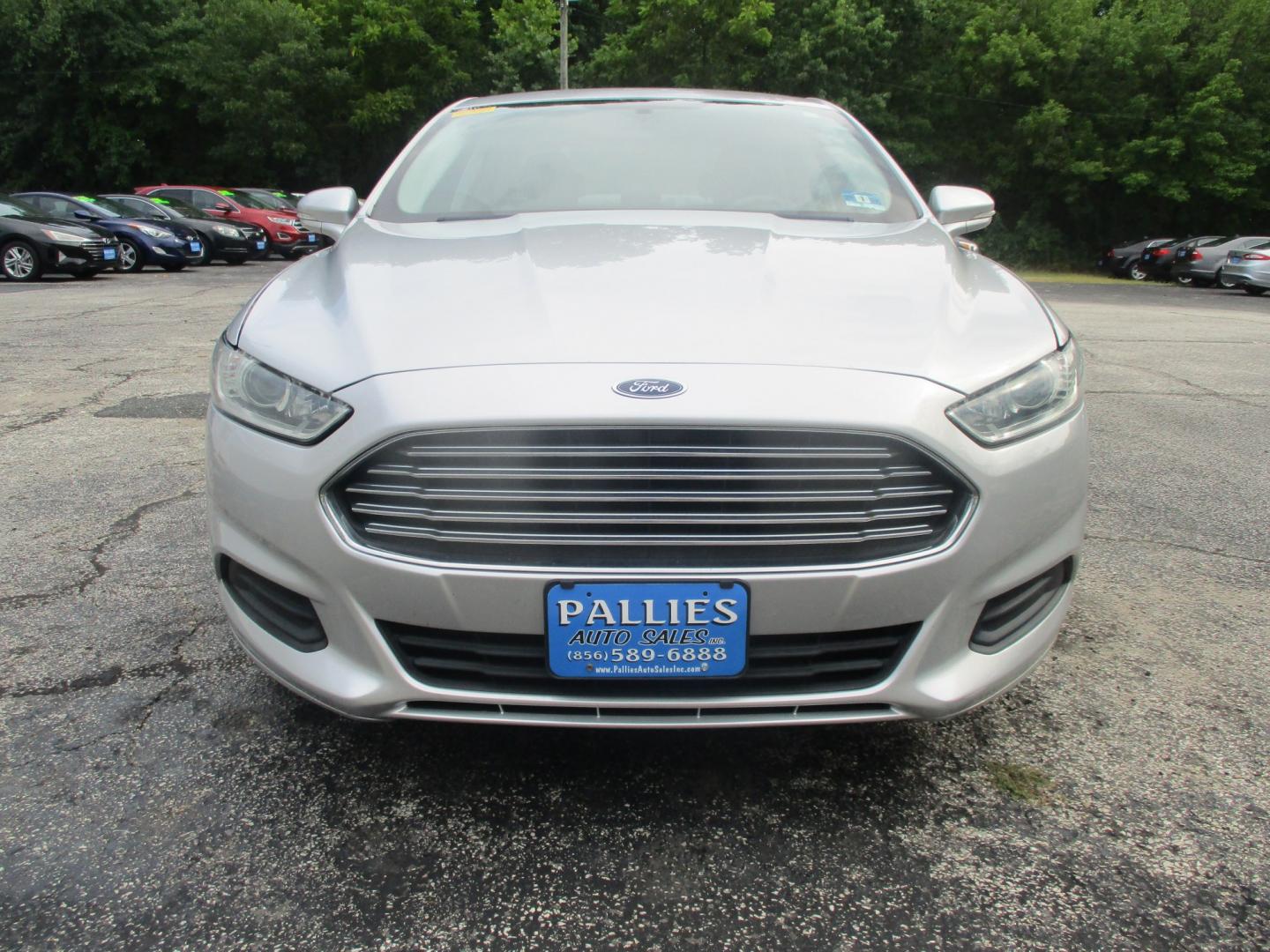 2016 SILVER Ford Fusion SE (3FA6P0H73GR) with an 2.5L L4 DOHC 16V engine, 6A transmission, located at 540a Delsea Drive, Sewell, NJ, 08080, (987) 867-5309, 39.752560, -75.111206- Photo#9