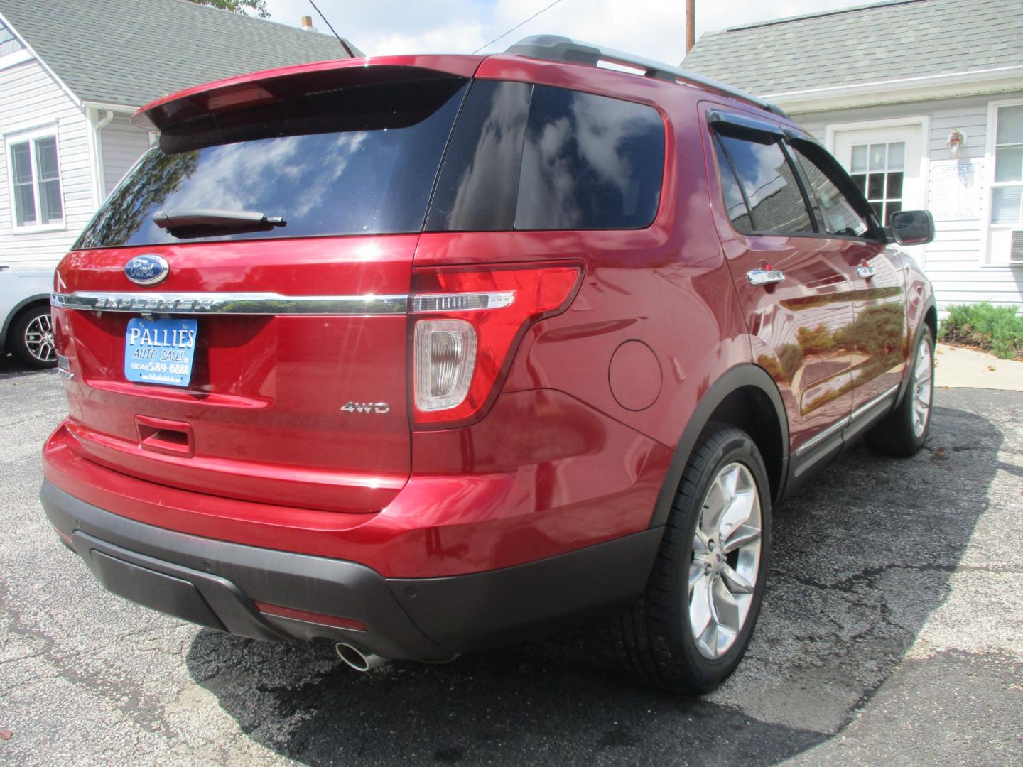 2014 RED Ford Explorer Limited 4WD (1FM5K8F80EG) with an 3.5L V6 DOHC 24V engine, 6-Speed Automatic transmission, located at 540a Delsea Drive, Sewell, NJ, 08080, (987) 867-5309, 39.752560, -75.111206- Photo#6