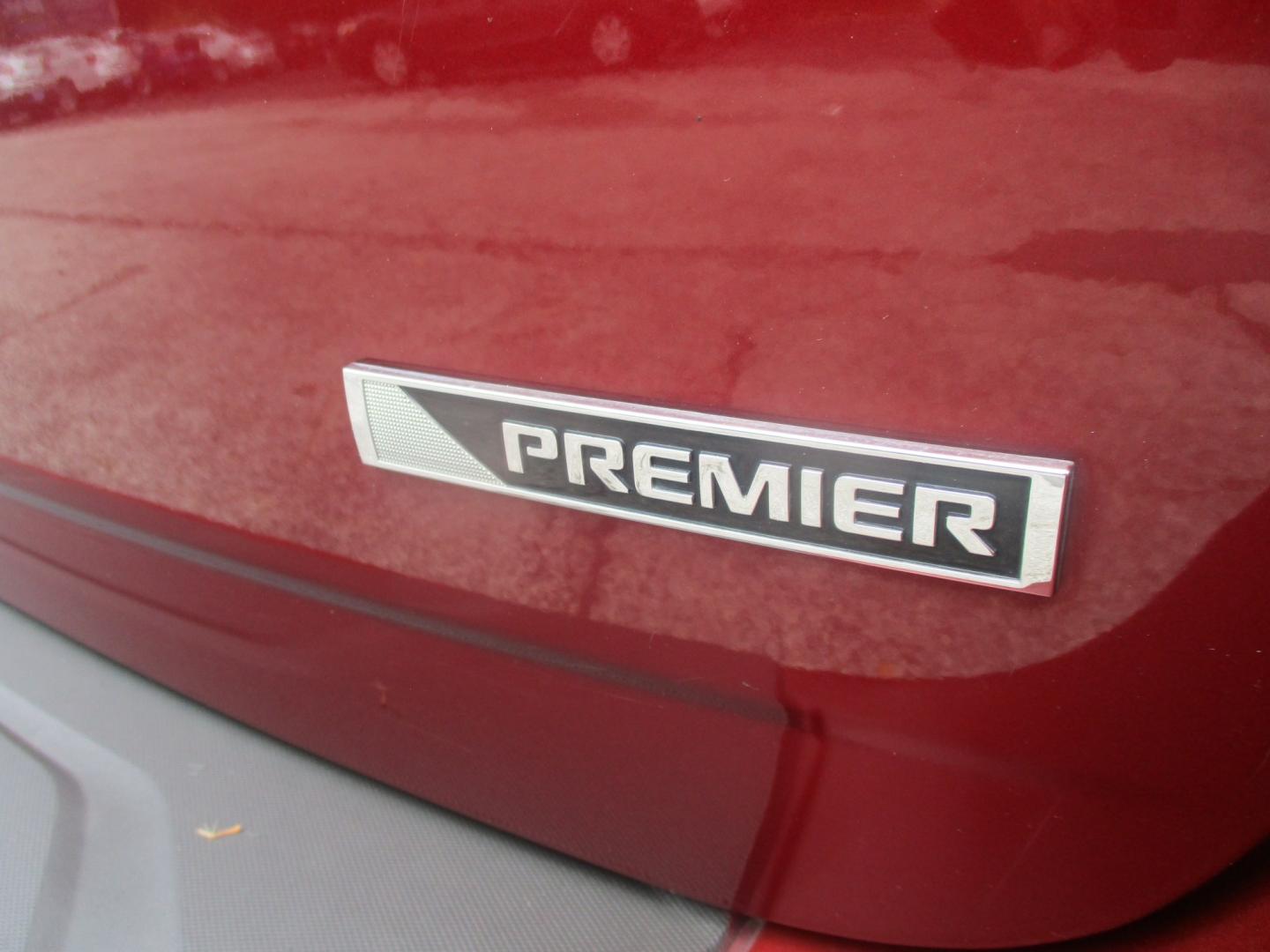 2017 RED Chevrolet Equinox Premier AWD (2GNFLGE30H6) with an 3.6L V6 DOHC 24V engine, 6A transmission, located at 540a Delsea Drive, Sewell, NJ, 08080, (987) 867-5309, 39.752560, -75.111206- Photo#6