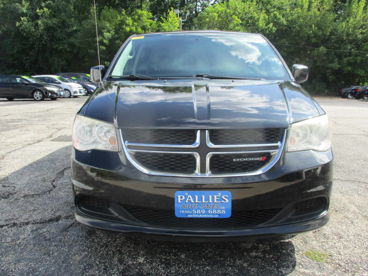 2014 BLACK Dodge Grand Caravan SXT (2C4RDGCG4ER) with an 3.6L V6 DOHC 24V engine, 6-Speed Automatic transmission, located at 540a Delsea Drive, Sewell, NJ, 08080, (987) 867-5309, 39.752560, -75.111206- Photo#9