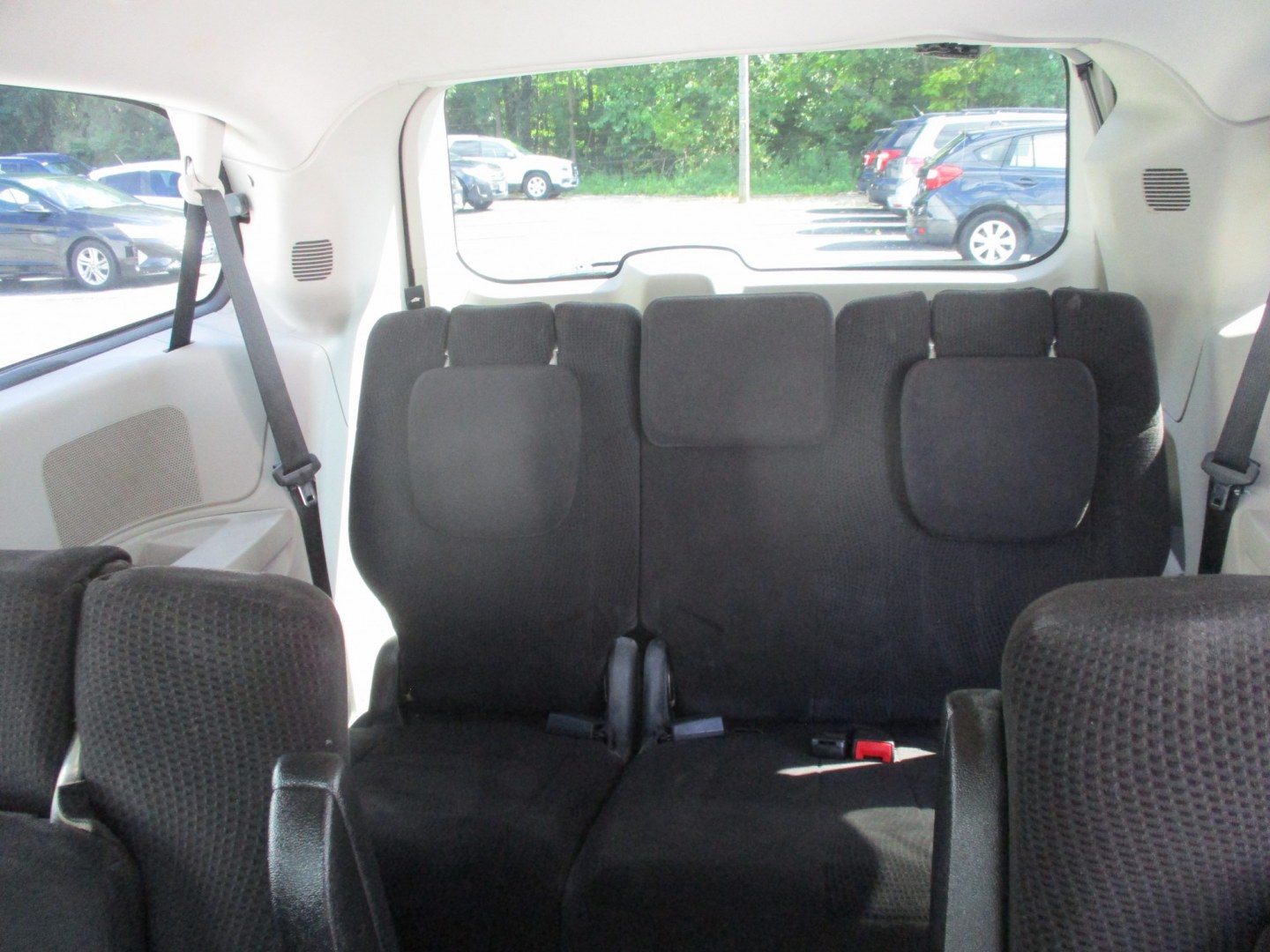 2014 BLACK Dodge Grand Caravan SXT (2C4RDGCG4ER) with an 3.6L V6 DOHC 24V engine, 6-Speed Automatic transmission, located at 540a Delsea Drive, Sewell, NJ, 08080, (987) 867-5309, 39.752560, -75.111206- Photo#15