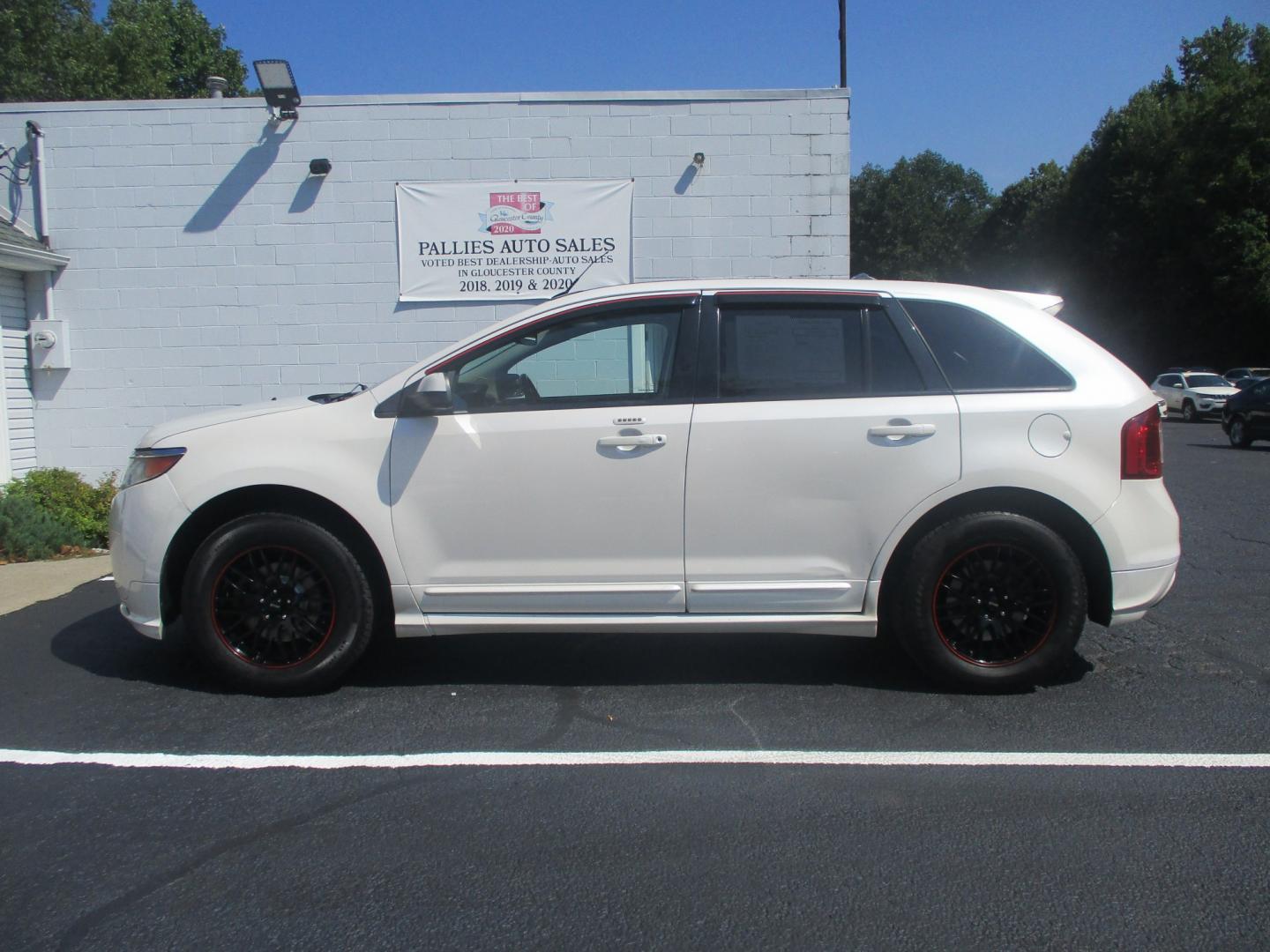 2013 WHITE Ford Edge Sport AWD (2FMDK4AKXDB) with an 3.7L V6 DOHC 24V engine, 6A transmission, located at 540a Delsea Drive, Sewell, NJ, 08080, (987) 867-5309, 39.752560, -75.111206- Photo#1