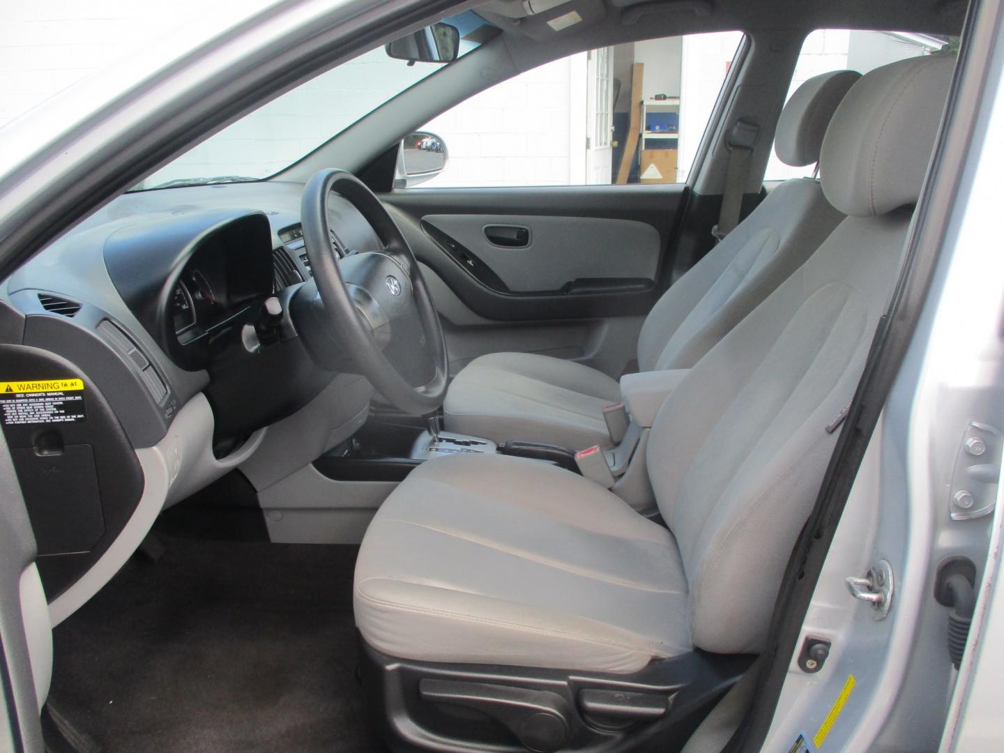 2010 SILVER Hyundai Elantra GLS (KMHDU4AD2AU) with an 2.0L L4 DOHC 16V engine, located at 540a Delsea Drive, Sewell, NJ, 08080, (987) 867-5309, 39.752560, -75.111206- Photo#11
